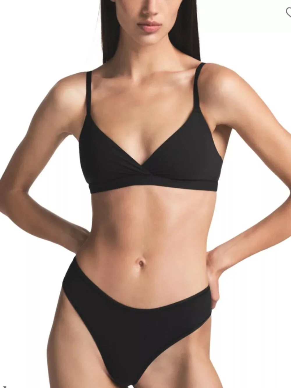 SKIMS FITS EVERYBODY TRIANGLE BRA Onyx Black Size M - Picture 3 of 9
